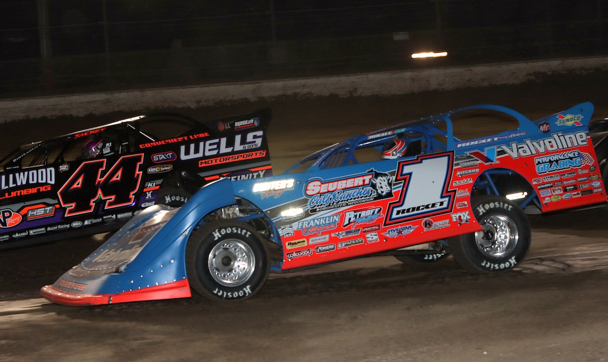 Sheppard Tops Finale, Hoffman Gets Another Gator