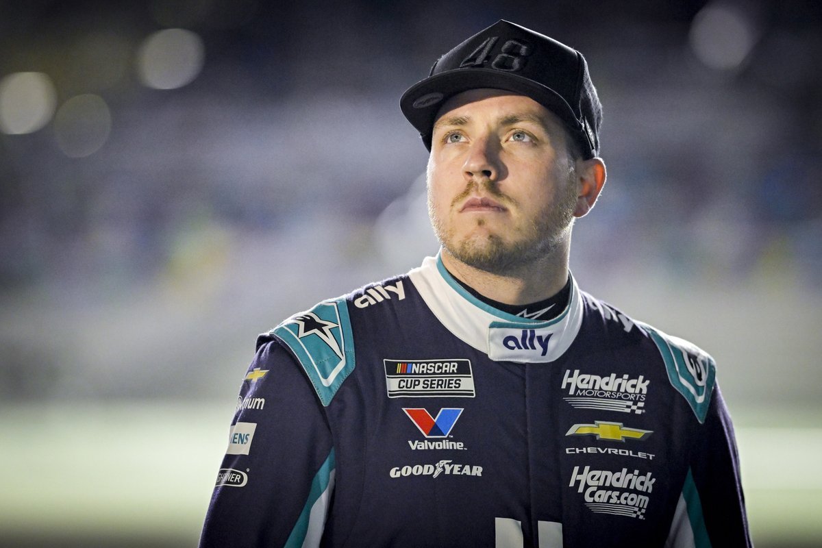 Bowman Out, Alfredo In For Phoenix