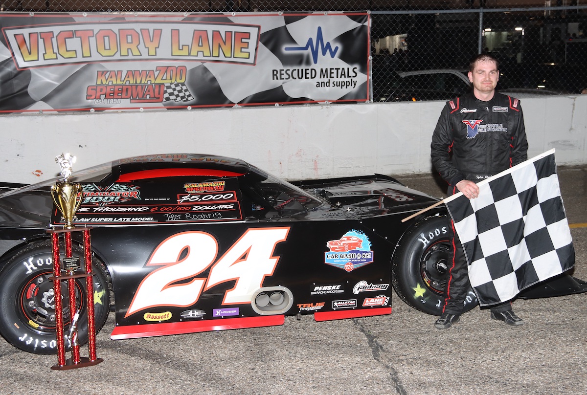 Roahrig Is Intimidator Star - SPEED SPORT