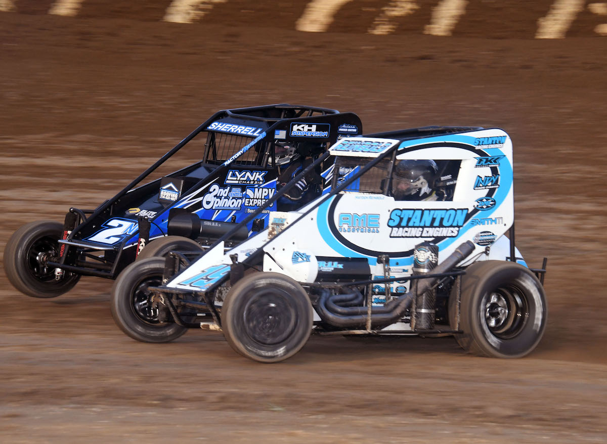 Reinbold Beats The Rain In Midget Week Opener