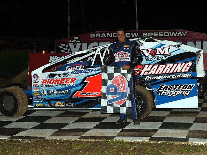 Craig Von Dohren in victory lane Saturday at Grandview Speedway. (Rich Kepner Photo)