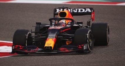 Sandstorm Can’t Stop Red Bull As F-1 Testing Begins