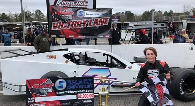 Visit Heady Holds Off Labonte In Florence Modified Scrap page