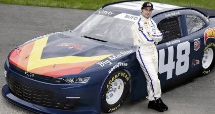 Big Machine Racing Honoring Gurney At Darlington