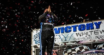 Sheppard Finally Scores With WoO Late Models