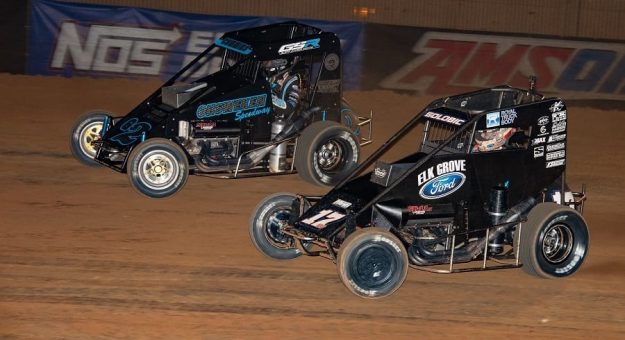 2019 Hangtown 100 W 4 Shane Golobic Kyle Cummins Battle Steve Elliott Photo