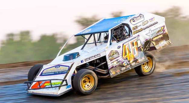 Kollin Hibdon bounced back from a Sunday DNQ with the Monday night IMCA Modified feature win in the Corral Sales Dakota Classic Tour show at Nodak Speedway. (Tyler Hagen Photo)