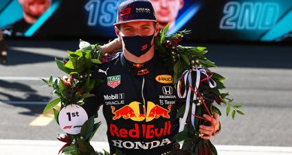 Verstappen Controls Inaugural F-1 Sprint Race