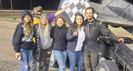 Linder Triumphs In Sweetwater Sprint