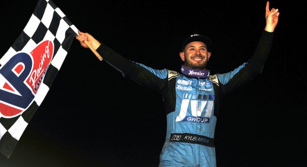 Kyle Larson Vl Williams Grove Woo Oct 1 Julia Johnson Photos 351