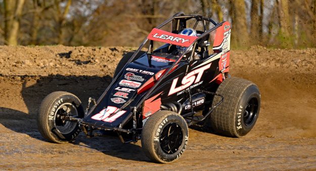 C.J. Leary en route to victory at Montpelier Motor Speedway. (Mike Campbell photo)