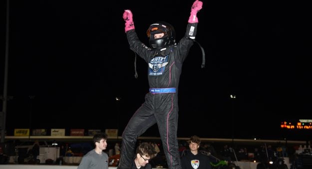 Dsc 1301 Nearpass Santos Usac Midgets Lucas Oil Irp 5 27 2022