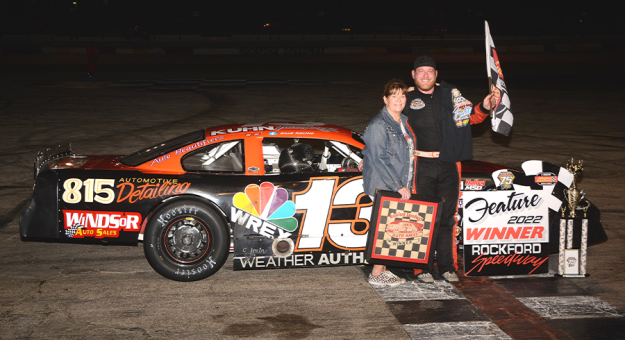 Visit Gille Captures Rockford Late Model Feature page