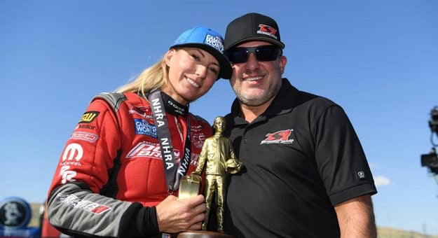 Leah Pruett earns first win for Tony Stewart Racing in NHRA Top