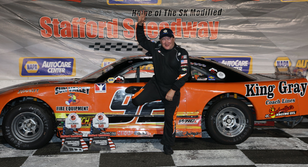 Visit Fearn Romps To First Late Model Victory In Stafford page