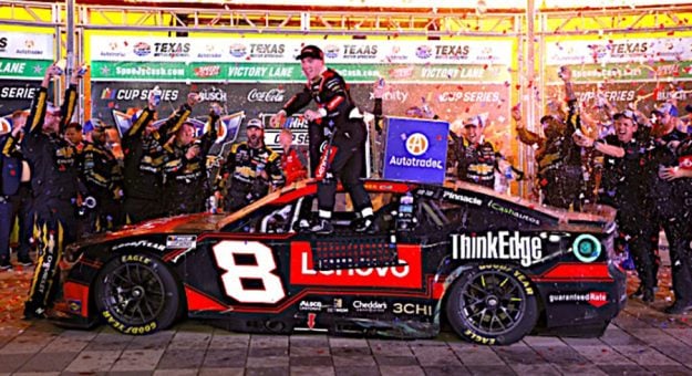 Tyler Reddick wins At Texas