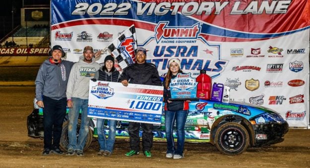 Visit Stahl Takes Command At USRA Nationals page