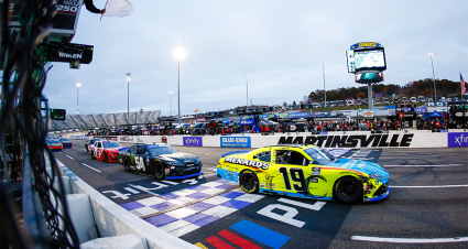 Martinsville Renews With Call811.com For Xfinity Race