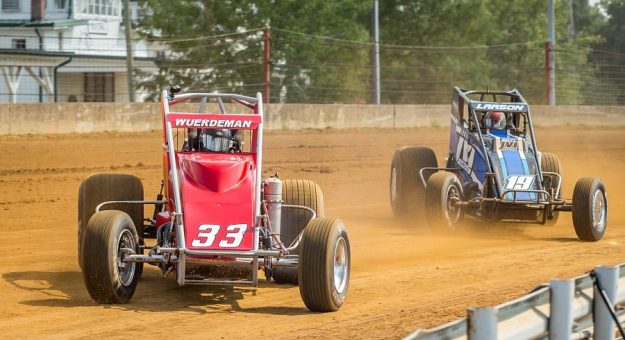 2020 Hoosier Hundred 1 Ronnie Wuerdeman Kyle Larson Battle Dallas Breeze Photo.jpg