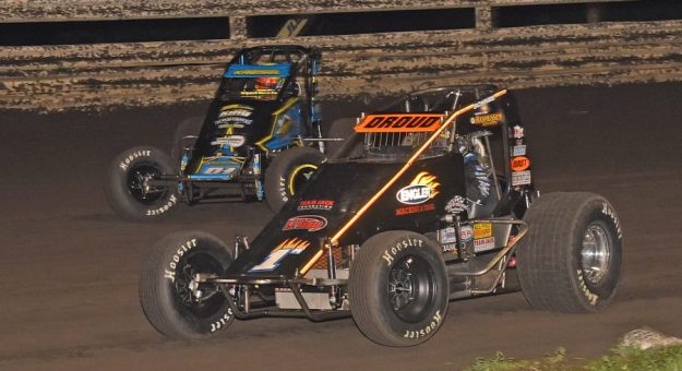 2020 Powri War Osky 3 Don Droud Jr Riley Kreisel Lead Battle Paul Arch Photo.jpg