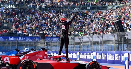 Dennis Dominates Mexico City E-Prix