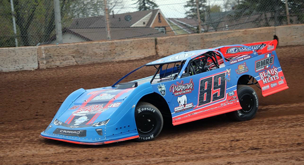 Visit Late Heroics Lifts Mueller To First Super Six Late Model Triumph page