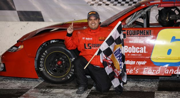 Visit Lavoie Commands Stafford Limited Late Models page