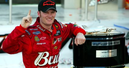 Earnhardt Jr., Budweiser Set For Reunion