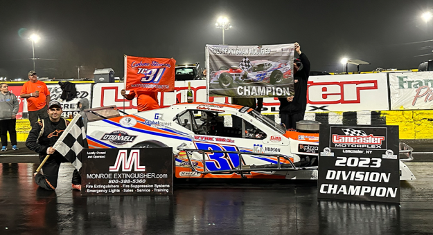 Visit Lancaster Motorplex Crowns Track Champions page