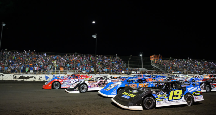 Road To World Finals Continues As WoO Late Models Make Final Midwest Stop