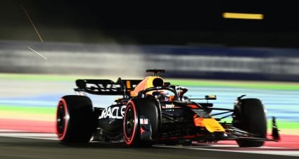 Verstappen Edges Mercedes For Qatar Pole