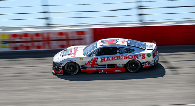 Visit Berry Rises Late For Top-Five Run At Darlington  page