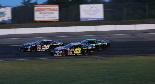 Visit Cahoon Father, Son 1-2 Finish at White Mountain Hometrack page