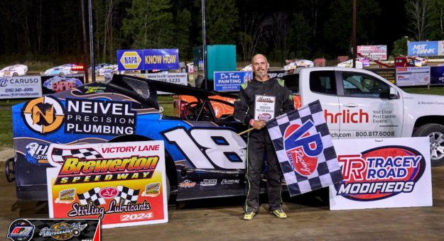 Visit Sean Beardsley Claims First Tracey Road DIRTcar Modified Win page