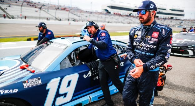 Visit Truex On Retirement: ‘Time To Slow Down And Do Something Else’ page