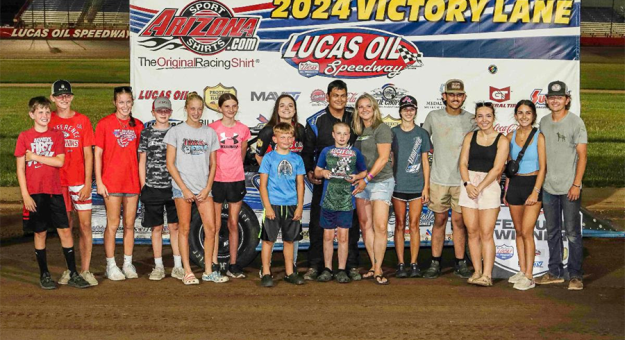 Visit Fennewald Ends Wells’ POWRi Late Model Streak page