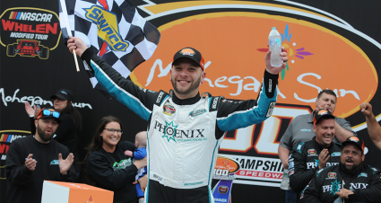 Again, Justin Bonsignore Is A New Hampshire Modified Winner