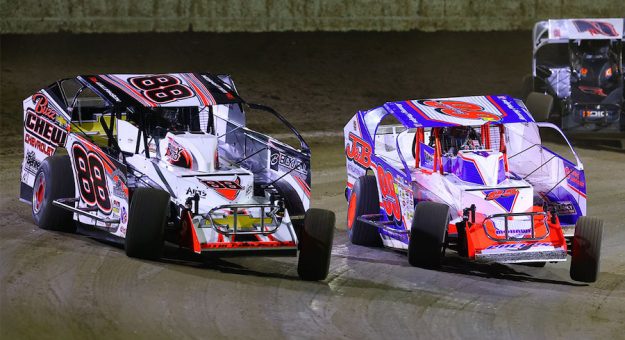 Visit Super DIRTCar Series Targets Weedsport page