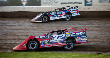 Prairie Dirt Classic, Wilmot Pit Outlaws Stars Against Fast Locals 