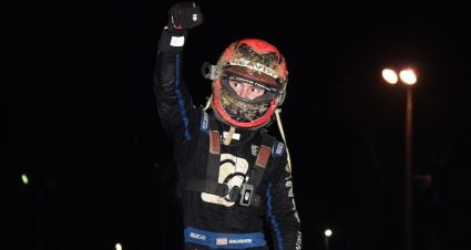 Seavey Keeps Rolling As Sprint Week Begins