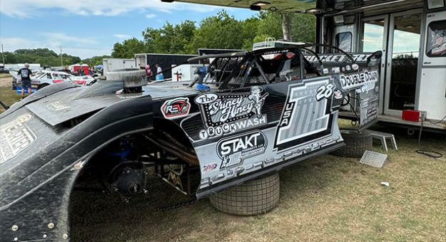 Visit Kylan Garner Captures Checkers With Revival Dirt Late Model Series page