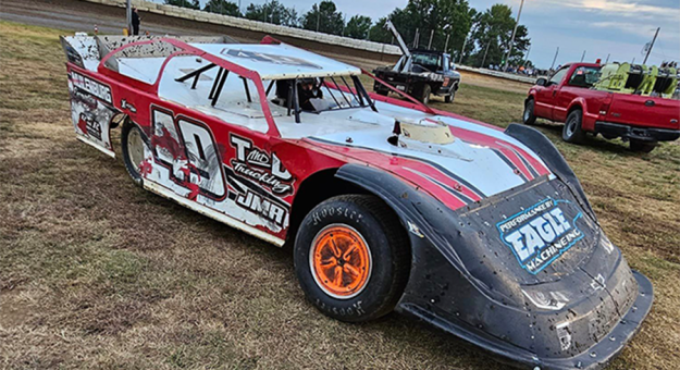 Visit Bryant Blanket’s Revival Late Model Field page