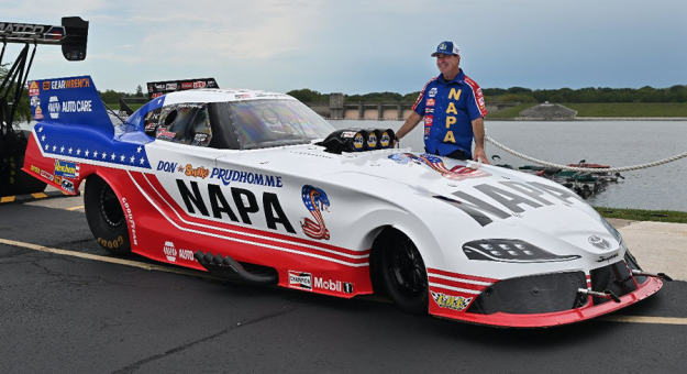 Visit Capps Returns To U.S. Nationals With Prudhomme Army Tribute Car page