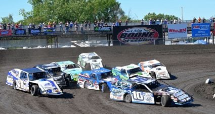 PHOTOS: Prelude To The IMCA Super Nationals Night 1