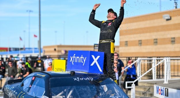 September 28, 2024: NASCAR Xfinity Series races at Kansas Speedway in Kansas City, Kansas. (HHP/Jacy Norgaard)