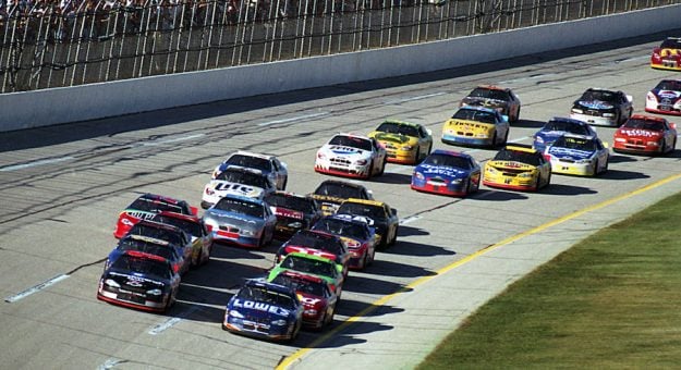 TALLADEGA, AL — October 15, 2000:  Dale Earnhardt (No. 3) goes high to pass Mike Skinner (No. 31) for the lead and eventual win in the Winston 500 NASCAR Cup race at Talladega Superspeedway.  Earnhardt came from 18th position with four laps to go to take the lead and the victory.  (Photo by ISC Images & Archives via Getty Images)