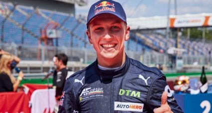 Lawson To Replace Perez With Red Bull